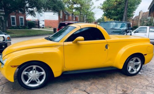 2004 chevrolet ssr, BEST DEAL AROUND ON ONE! $9,750 FIRM. image 4