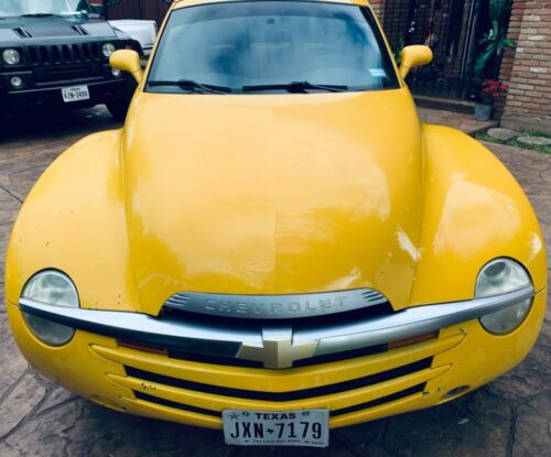 2004 chevrolet ssr, BEST DEAL AROUND ON ONE! $9,750 FIRM. image 6
