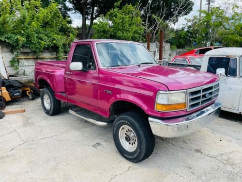Classic  F-150 4x4 Stick Shift XLT 6 Cyl Flare Side Drives Great Fab Project
