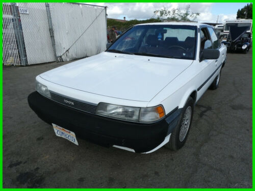 (OMR) 1987 Toyota Camry 4 Cylinder Automatic NO RESERVE